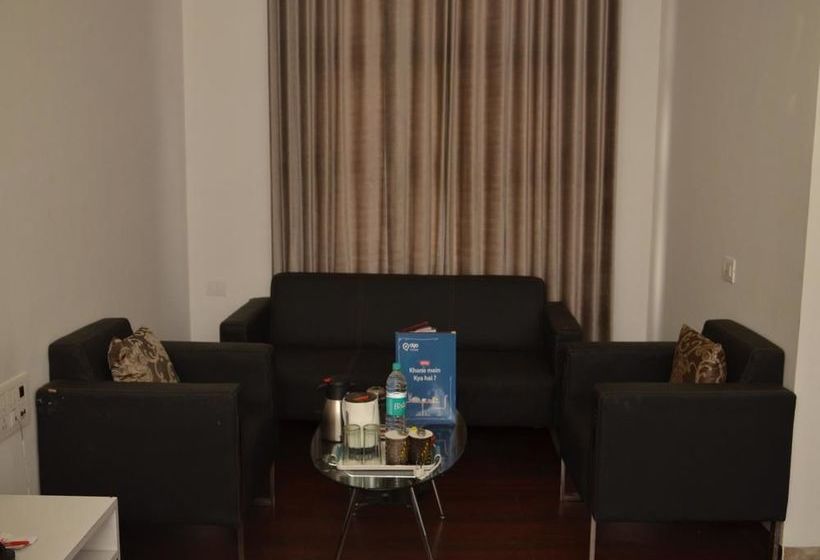 هتل Oyo Rooms Kranti Chowk Jalna Road