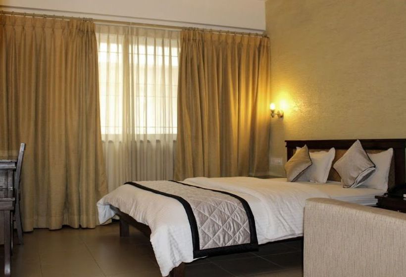 Hotel Red Mount Aquila