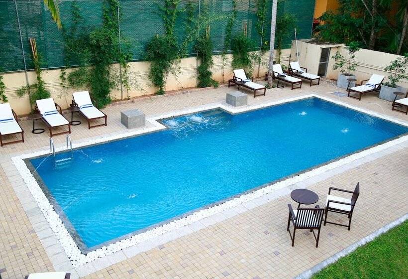 호텔 Tranquil Negombo Boutique