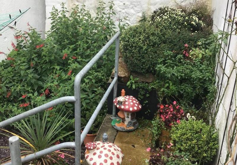 酒店 Ty Dre Town House