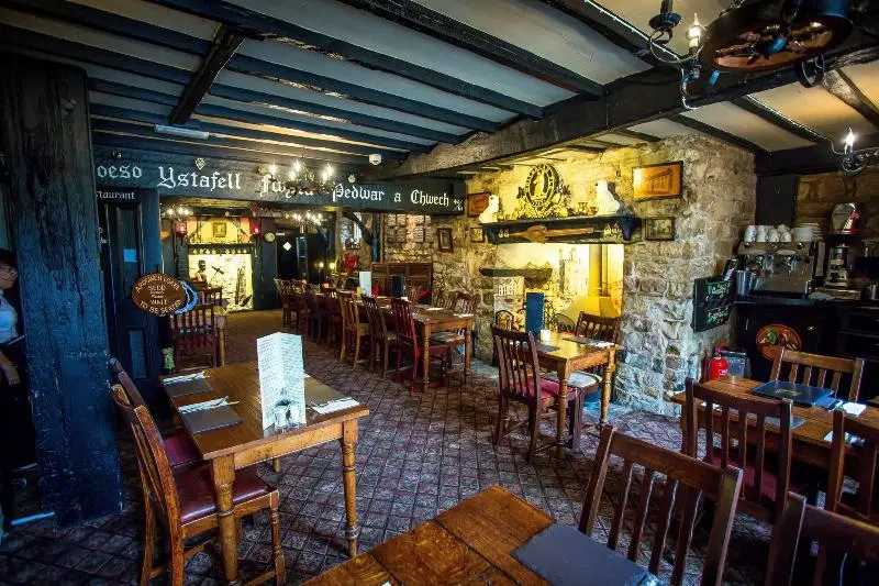 هتل Ty Dre Town House