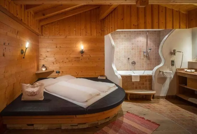 فندق Vitaloase Zu Den Drei Brudern