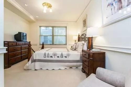 Отель West End Splendor By First Choice Property Management