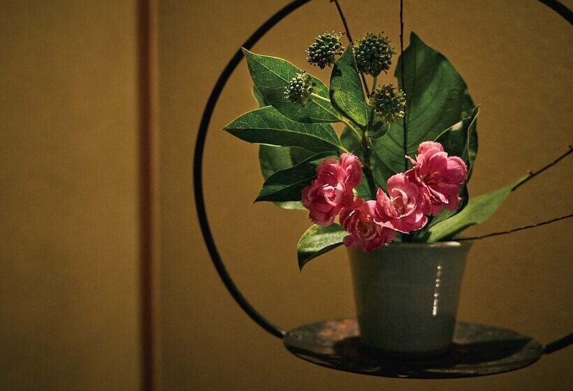 Hotel Ooedo Onsen Monogatari Wanwan Resort Yataya Shotoen