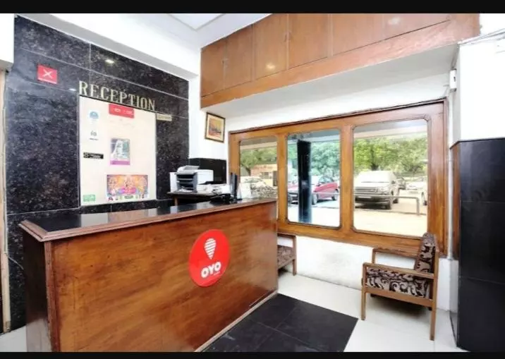 هتل Zo Amar Sector 17 Isbt