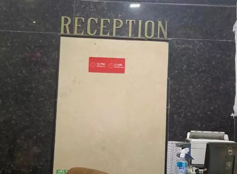 هتل Zo Amar Sector 17 Isbt