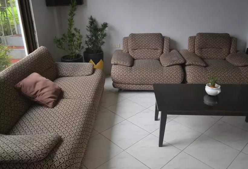 Pension (Hôtel basse catégorie) El Paso Inn