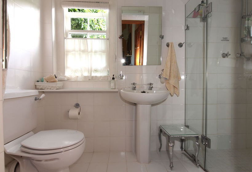 פנסיון Fairview Historic Homestead