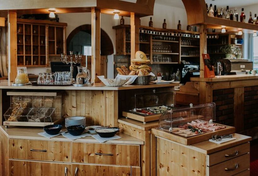 펜션 Restaurant Gastehaus Feldkirchen