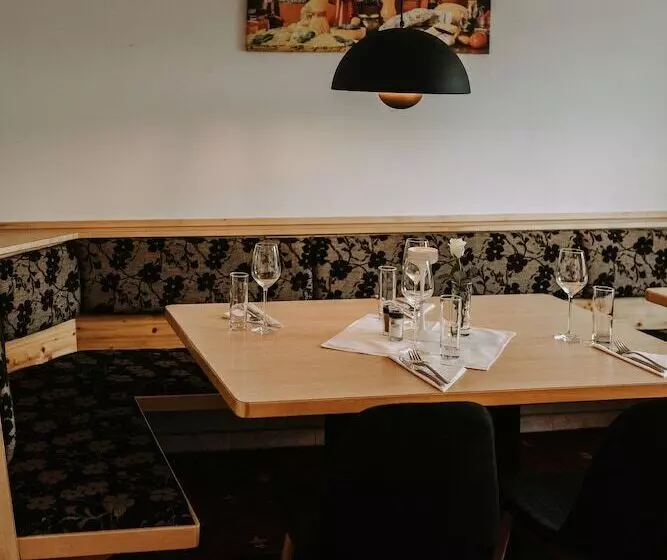 Пансион Restaurant Gastehaus Feldkirchen