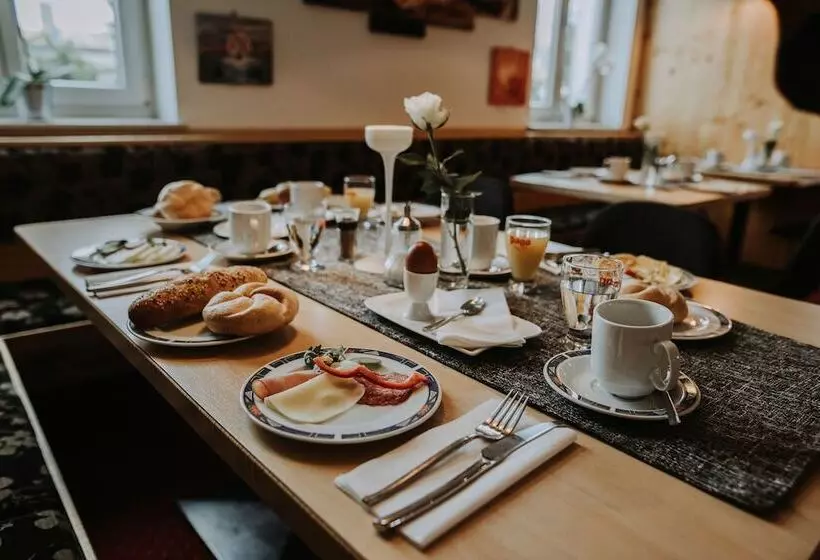 Пансион Restaurant Gastehaus Feldkirchen