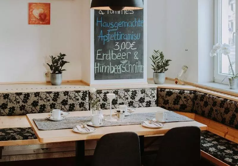 Пансион Restaurant Gastehaus Feldkirchen