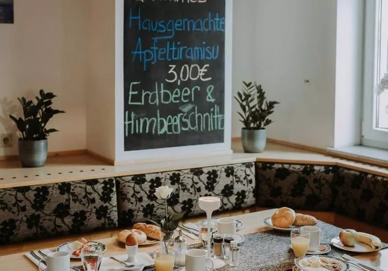 Пансион Restaurant Gastehaus Feldkirchen