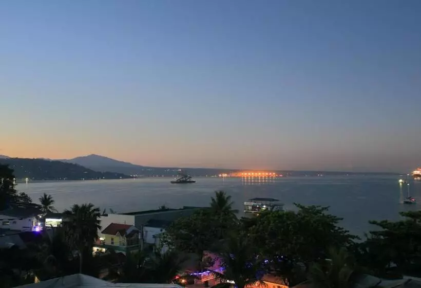 Wild Orchid Beach Resort