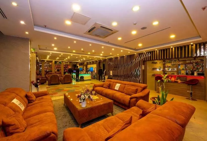 Nocleg ze śniadaniem Grand Palace