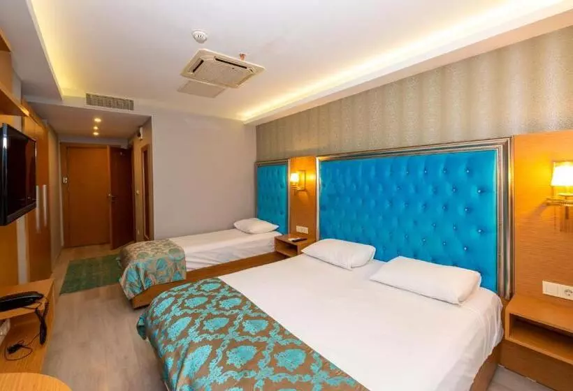 Nocleg ze śniadaniem Grand Palace