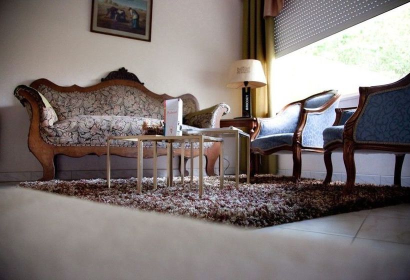 مبيت وإفطار La Grange