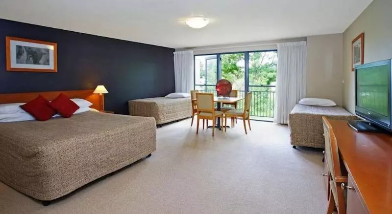 Berry Village Boutique Motel