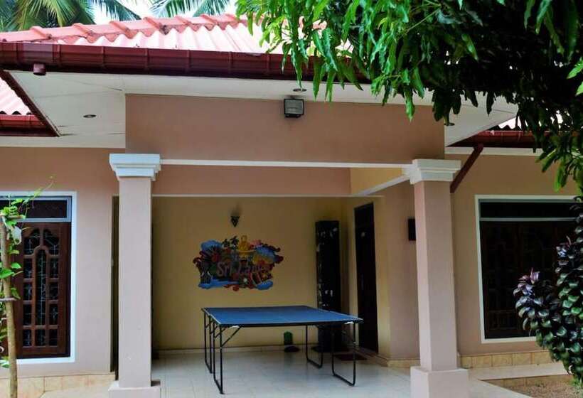 Dambulla City Hostel