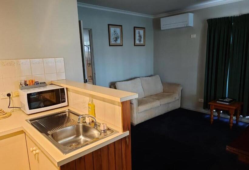 فندق Abbotswood Motor Inn