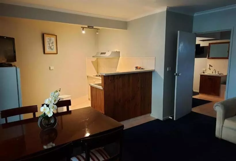 هتل Abbotswood Motor Inn