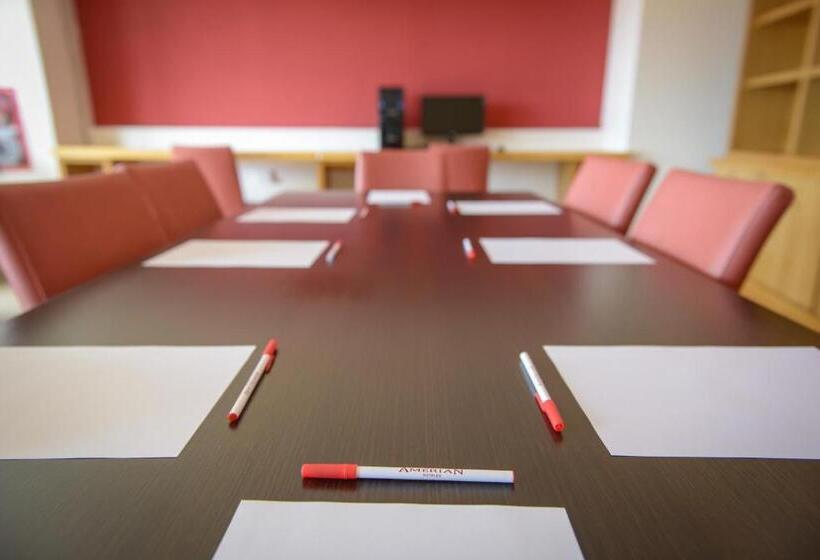 호텔 Amérian Villa Del Dique