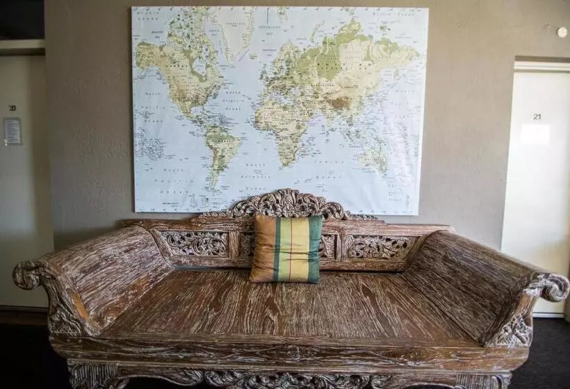 בית מלון כפרי Cambridge Lodge