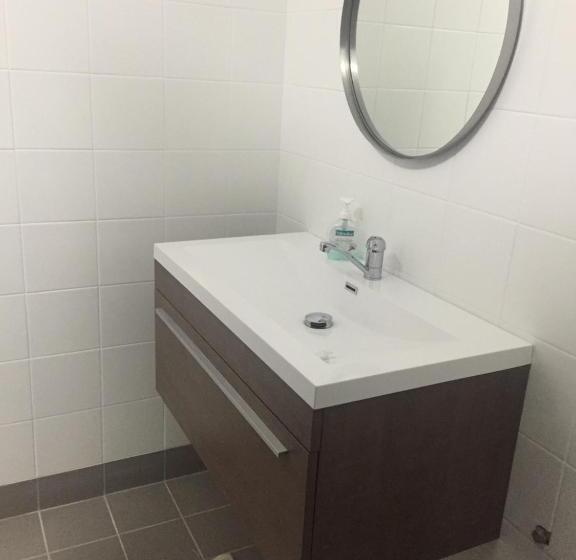 בית מלון כפרי Cambridge Lodge