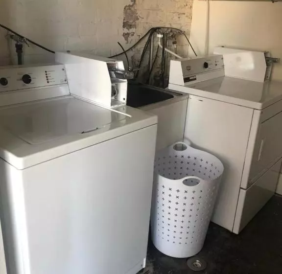 בית מלון כפרי Cambridge Lodge