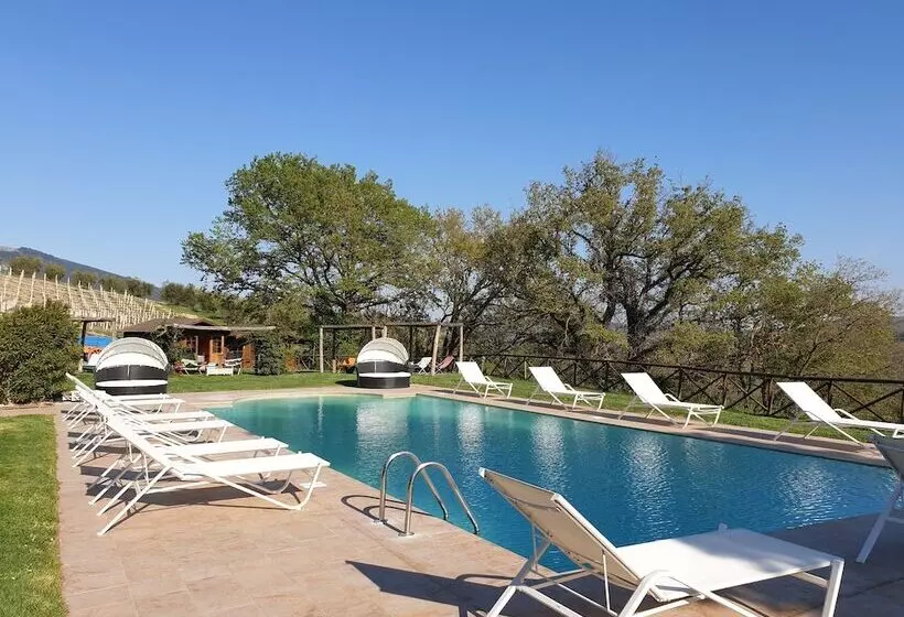 호텔 Casali Del Toppello