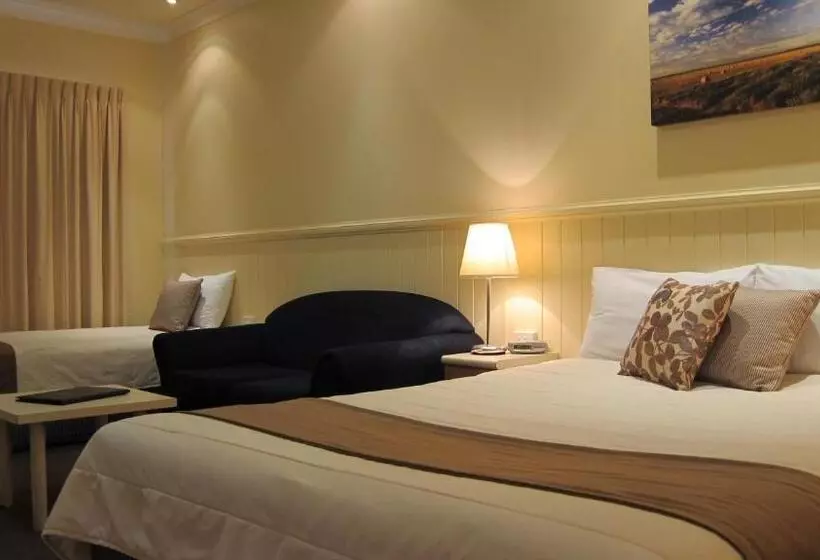 Отель Dalby Mid Town Motor Inn