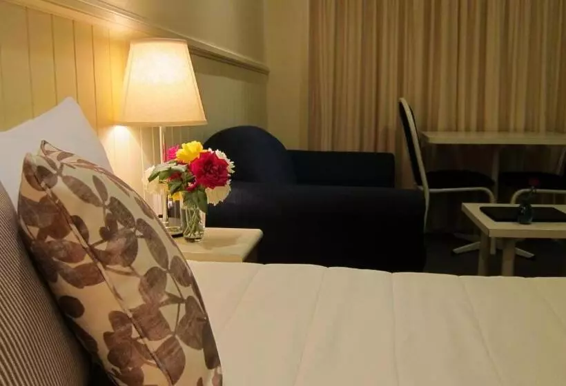 Отель Dalby Mid Town Motor Inn