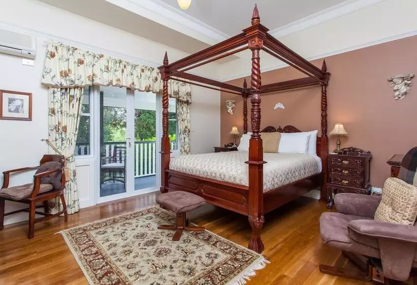 酒店 Elindale House Bed & Breakfast