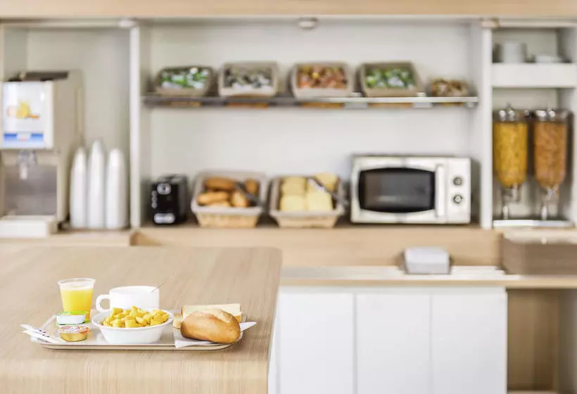 Hotel F1 Aulnay Garonor A1