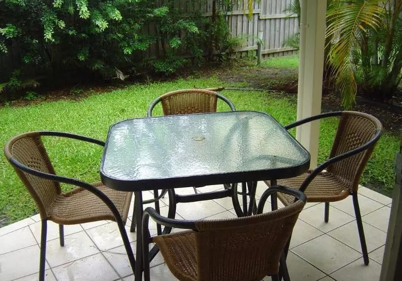 호텔 Hastings Cove Holiday Apartments