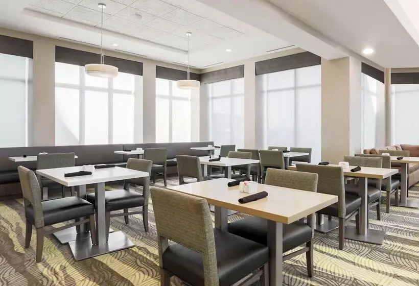 בית מלון כפרי Hilton Garden Inn Ardmore