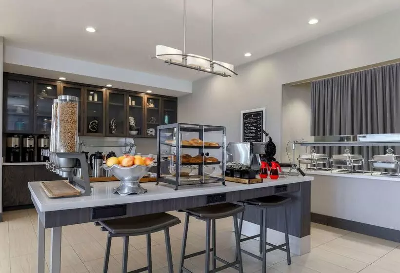 בית מלון כפרי Hilton Garden Inn Ardmore