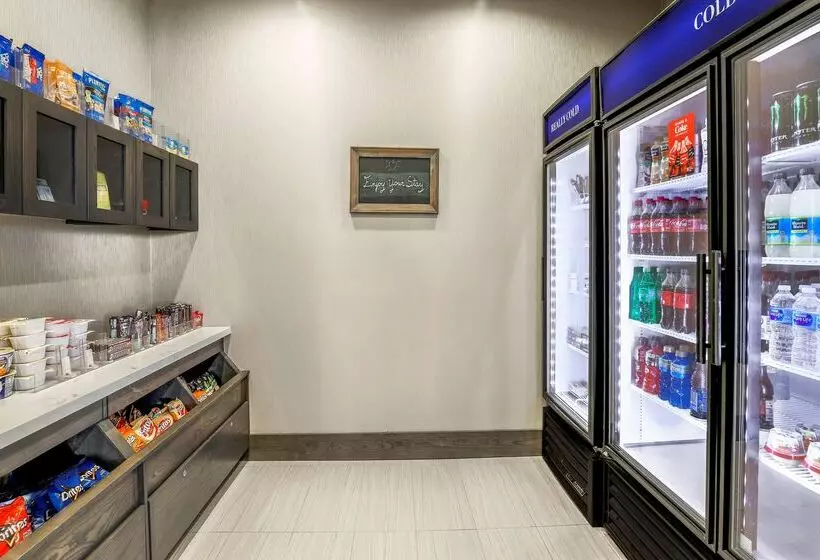 בית מלון כפרי Hilton Garden Inn Ardmore