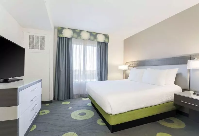 בית מלון כפרי Hilton Garden Inn Ardmore