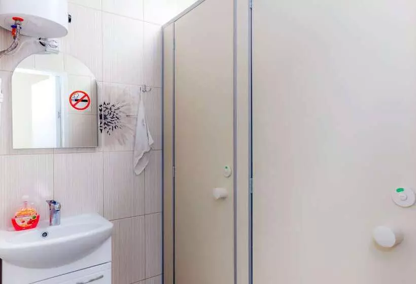 ホテル Hostels Rus Kazanskiy Vokzal