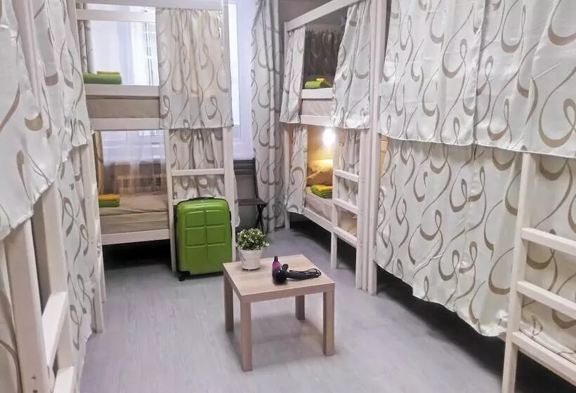 ホテル Hostels Rus Kazanskiy Vokzal