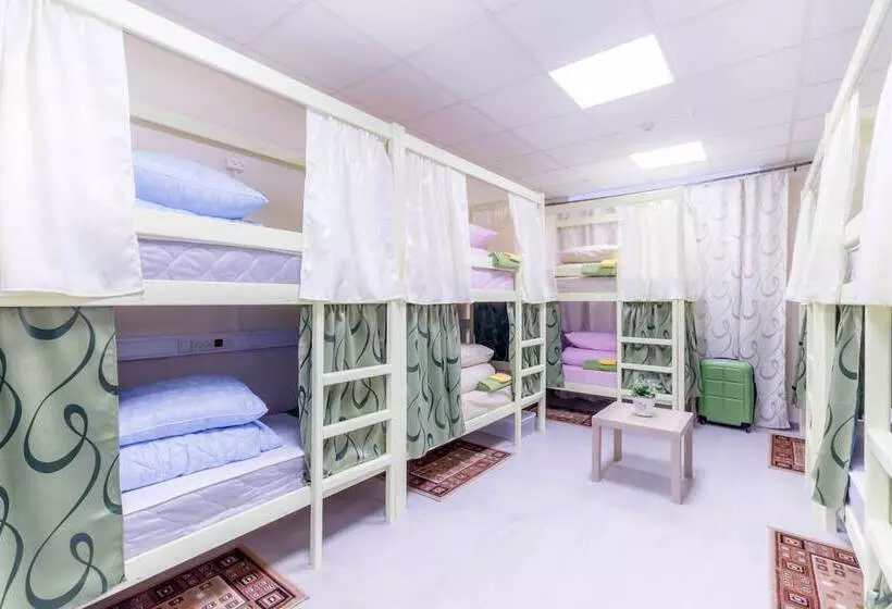 ホテル Hostels Rus Kazanskiy Vokzal