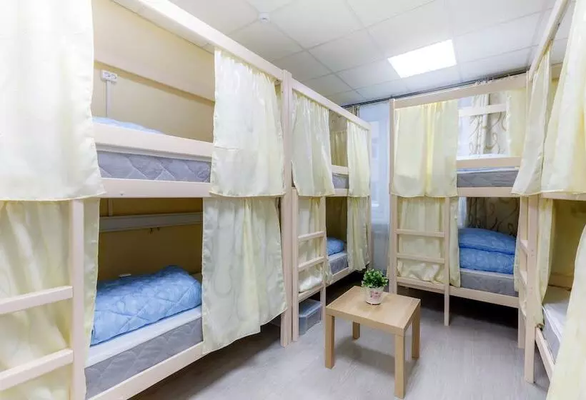 ホテル Hostels Rus Kazanskiy Vokzal