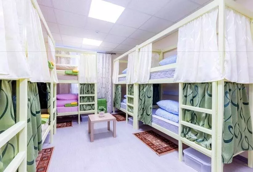 ホテル Hostels Rus Kazanskiy Vokzal