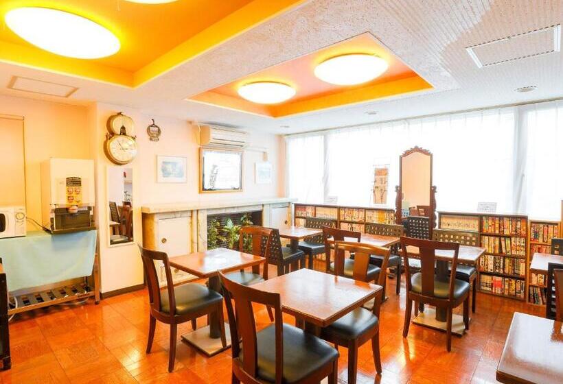 Отель Kochi Sakura