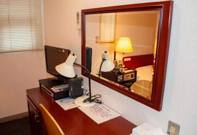 Отель Kochi Sakura