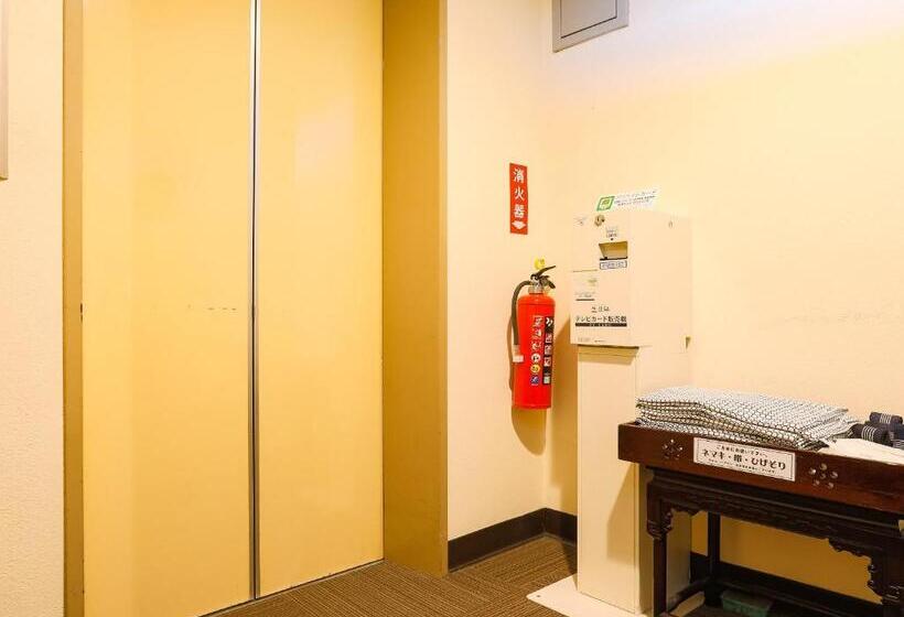 Отель Kochi Sakura