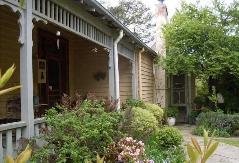 Отель Mooltan House