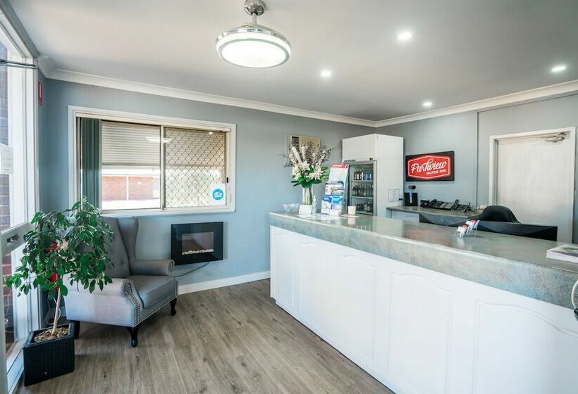 Отель Parkview Motor Inn