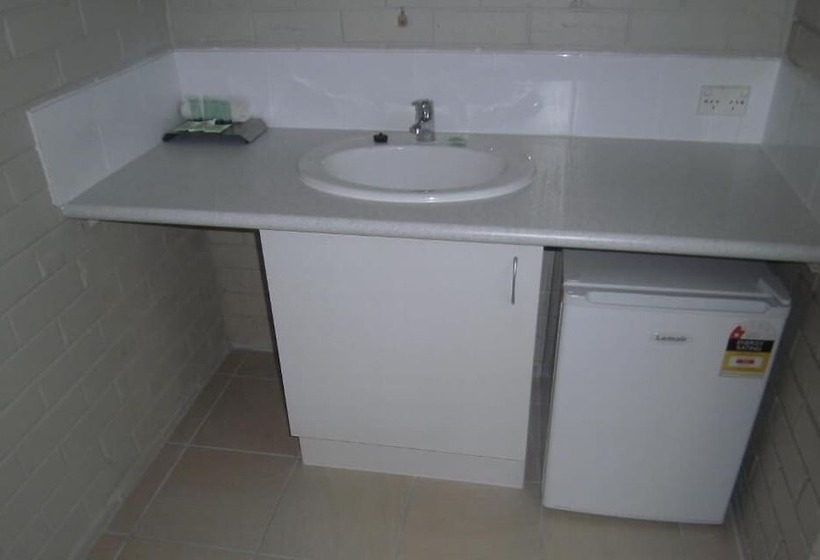 Отель Parkview Motor Inn